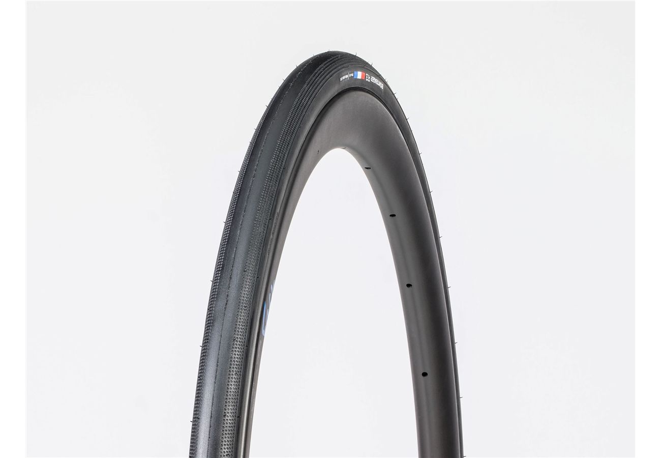 CUBIERTA BONTRAGER R3 HARD-CASE LITE CARRETERA